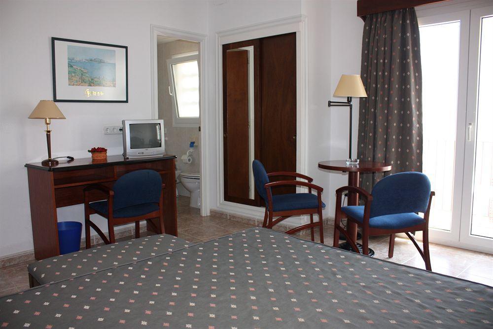 Hotel Rosa Dels Vents Sant Antoni De Calonge Exterior photo